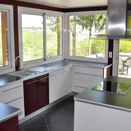 La Belle Aubrac Villa Saint-Côme-dʼOlt