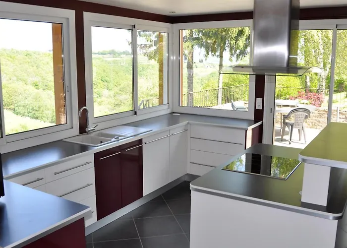 La Belle Aubrac Villa Saint-Côme-dʼOlt